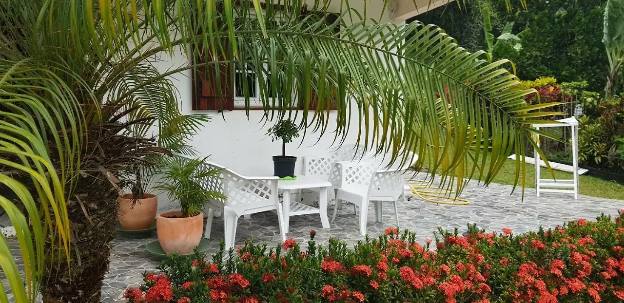A Case An Nou Apartment Sainte-Anne