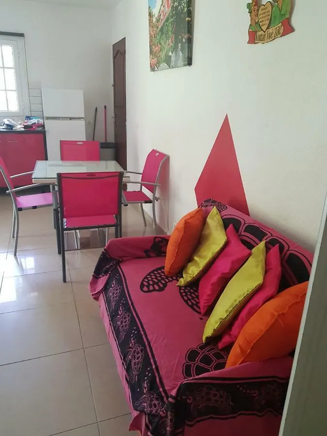 A Case An Nou Apartment Sainte-Anne